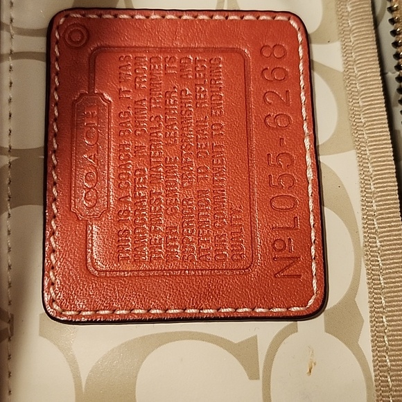 Vintage coach mini tote - Picture 4 of 8